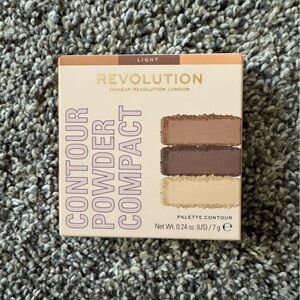 Makeup Revolution Contour Powder Compact - Light